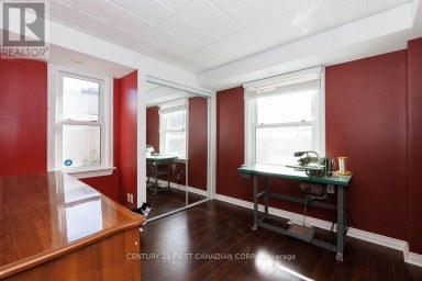 1010 DEARNESS DRIVE London South (South Y) Ontario photo 33