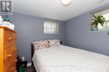 1010 DEARNESS DRIVE London South (South Y) Ontario photo 38