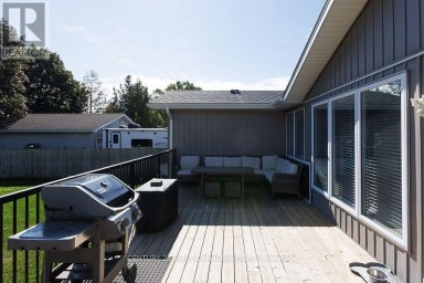 1010 DEARNESS DRIVE London South (South Y) Ontario photo 44