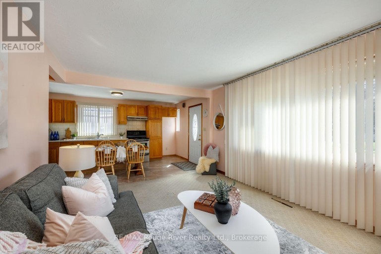 287 GUELPH STREET, Oshawa (Donevan), Ontario, L1H6J3