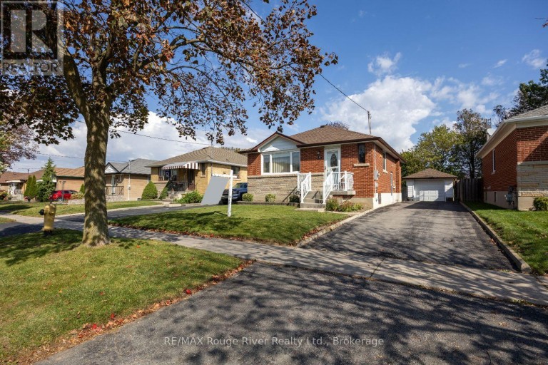 287 GUELPH STREET, Oshawa (Donevan), Ontario, L1H6J3