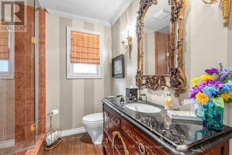 4 ABRAMS PLACE, Toronto (St. Andrew-Windfields), Ontario, M2L1W8