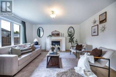 10 MILNER COURT Kawartha Lakes (Lindsay) Ontario photo 4