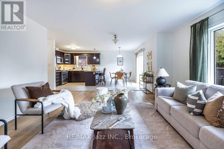 10 MILNER COURT, Kawartha Lakes (Lindsay), Ontario, K9V0L2