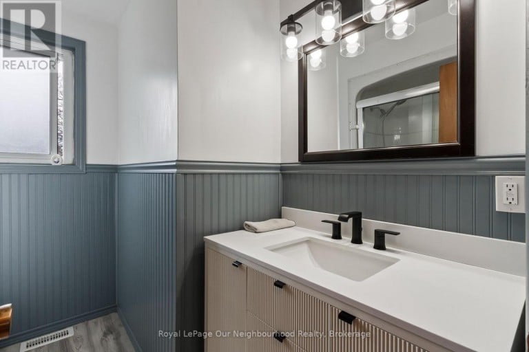 546 BURWASH STREET, Cobourg, Ontario, K9A1Y4