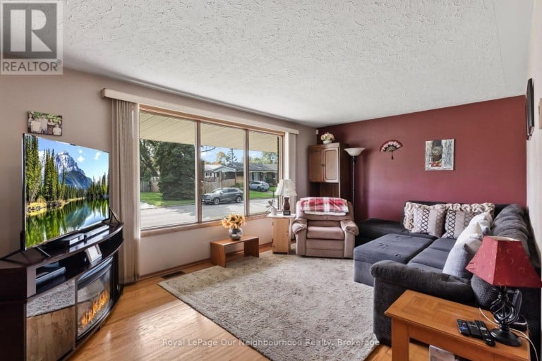 546 BURWASH STREET, Cobourg, Ontario, K9A1Y4