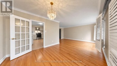 35 FLORENS AVENUE Toronto (Clairlea-Birchmount) Ontario photo 12