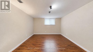 35 FLORENS AVENUE Toronto (Clairlea-Birchmount) Ontario photo 13