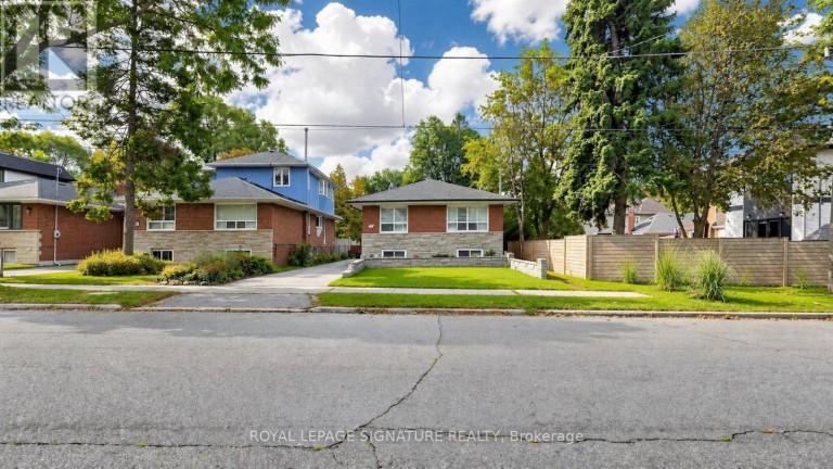 35 FLORENS AVENUE, Toronto (Clairlea-Birchmount), Ontario, M1L1R7