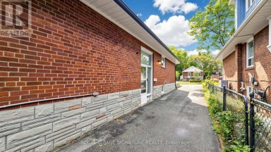 35 FLORENS AVENUE Toronto (Clairlea-Birchmount) Ontario photo 33