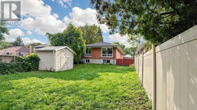 35 FLORENS AVENUE Toronto (Clairlea-Birchmount) Ontario photo 40