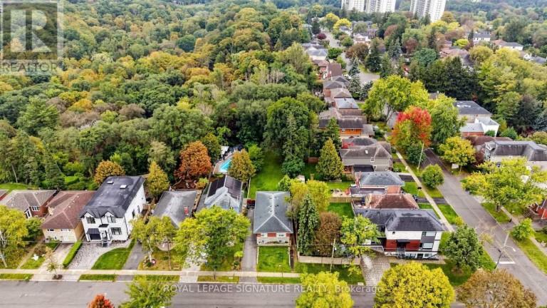 35 FLORENS AVENUE, Toronto (Clairlea-Birchmount), Ontario, M1L1R7