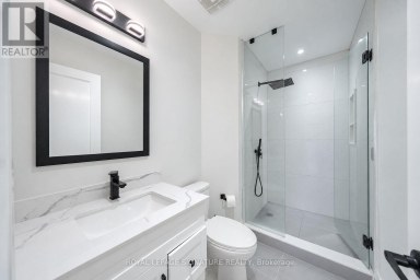 540B PHARMACY AVENUE Toronto (Clairlea-Birchmount) Ontario photo 31