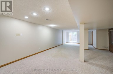 563 TARA HILL CIRCLE Aurora (Aurora Village) Ontario photo 37