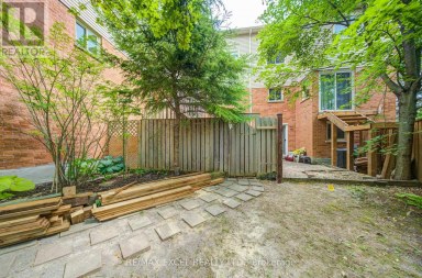 563 TARA HILL CIRCLE Aurora (Aurora Village) Ontario photo 48