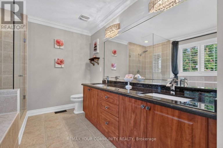 38 DIMARINO DRIVE, Vaughan (Patterson), Ontario, L6A0E8