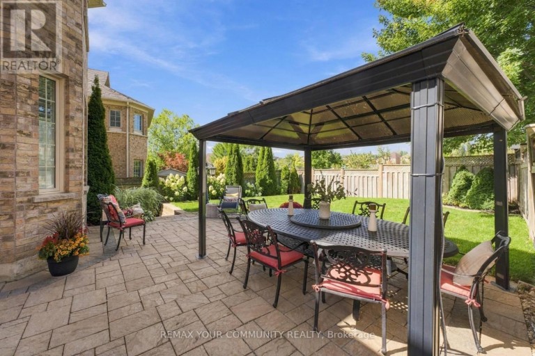 38 DIMARINO DRIVE, Vaughan (Patterson), Ontario, L6A0E8