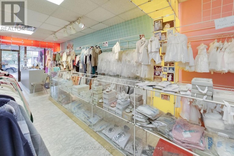 1181-1183 ST CLAIR AVENUE W, Toronto (Corso Italia-Davenport), Ontario, M6E1B5