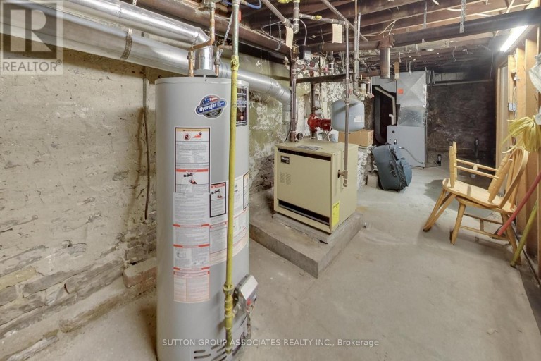 1181-1183 ST CLAIR AVENUE W, Toronto (Corso Italia-Davenport), Ontario, M6E1B5