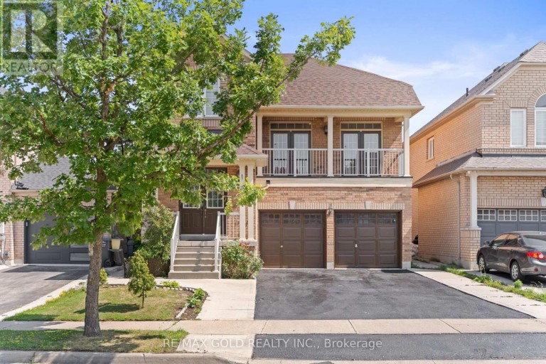 3 TAN LANE, Brampton (Bram East), Ontario, L6P0Z9
