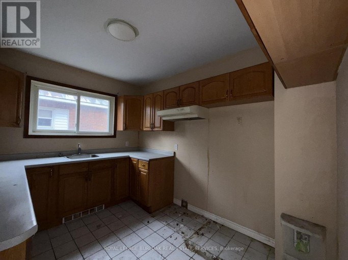 35 ALBERT STREET E, Sault Ste Marie, Ontario, P6A2H7