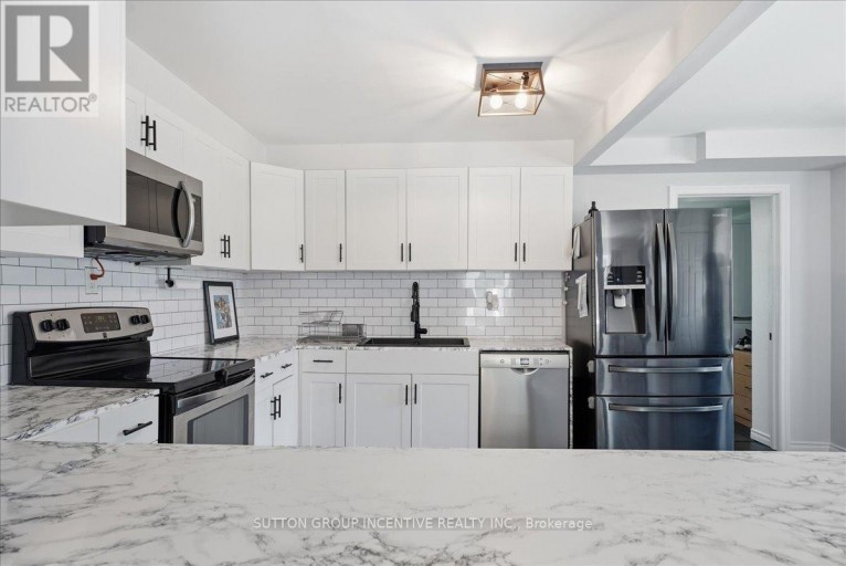 107 PARK STREET, Tay (Victoria Harbour), Ontario, L0K2A0