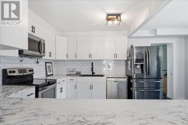 107 PARK STREET Tay (Victoria Harbour) Ontario photo 10