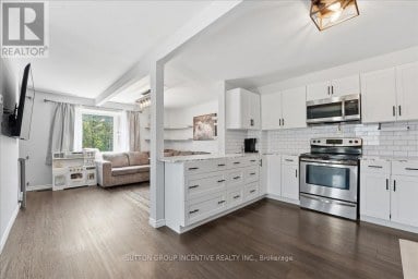 107 PARK STREET Tay (Victoria Harbour) Ontario photo 3