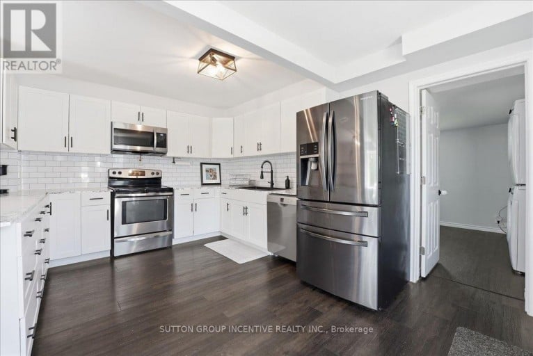 107 PARK STREET, Tay (Victoria Harbour), Ontario, L0K2A0