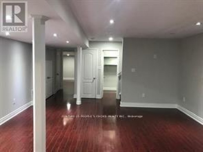 20 WASHBURN ROAD, Brampton (Bram East), Ontario, L6P3V7