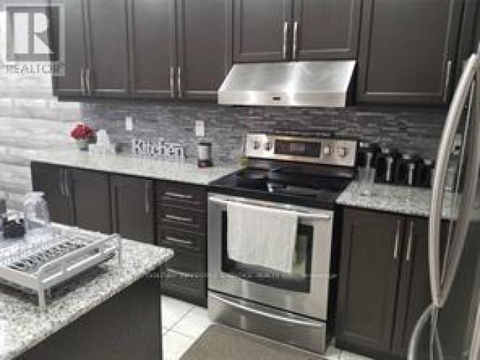 20 WASHBURN ROAD, Brampton (Bram East), Ontario, L6P3V7