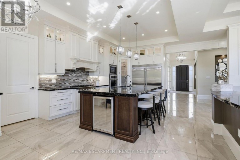 47 TEWS LANE, Hamilton (Greensville), Ontario, L9H7N4
