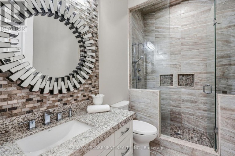 47 TEWS LANE, Hamilton (Greensville), Ontario, L9H7N4