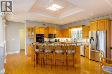 170 PROSPECT Street Port Dover Ontario photo 14