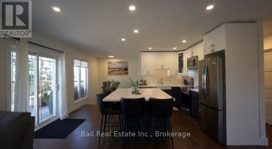 202 EDWINA DRIVE Trent Lakes Ontario photo 2