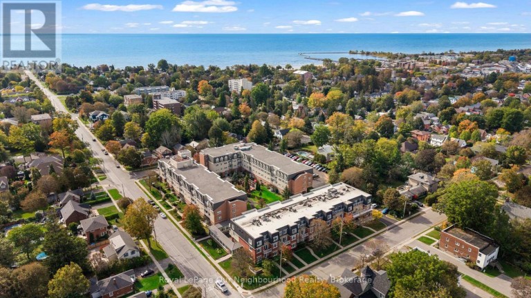 425 - 240 CHAPEL STREET, Cobourg, Ontario, K9A0E3