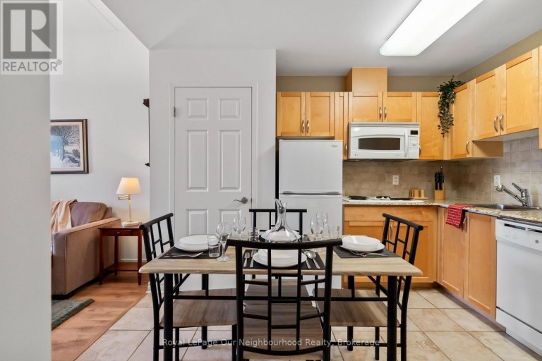 425 - 240 CHAPEL STREET, Cobourg, Ontario, K9A0E3