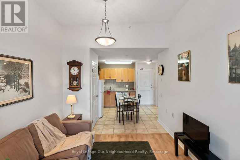 425 - 240 CHAPEL STREET, Cobourg, Ontario, K9A0E3