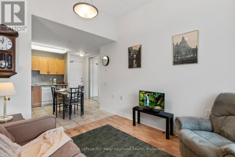 425 - 240 CHAPEL STREET, Cobourg, Ontario, K9A0E3