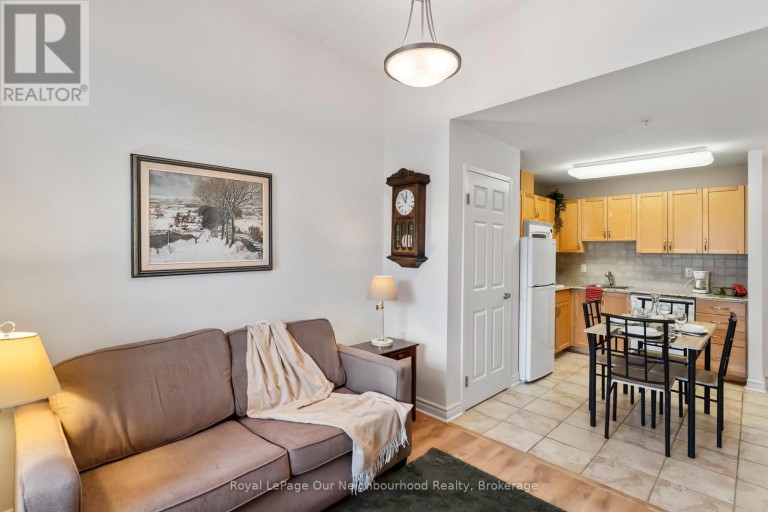 425 - 240 CHAPEL STREET, Cobourg, Ontario, K9A0E3