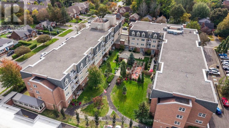 425 - 240 CHAPEL STREET, Cobourg, Ontario, K9A0E3