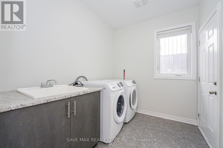 28 DEY DRIVE W, Collingwood, Ontario, L9Y4C5