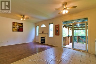 12 CARDINAL WAY Wasaga Beach Ontario photo 15