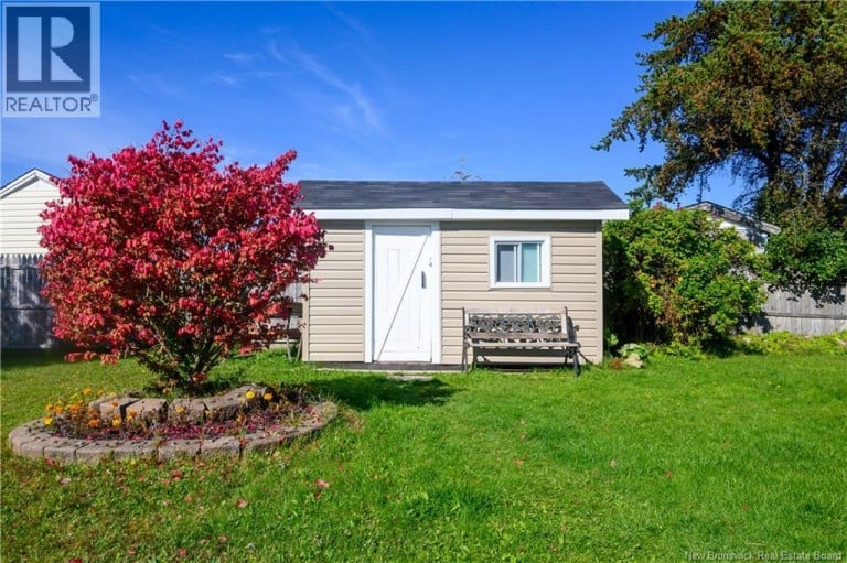 4 Robin Court, Saint John, New Brunswick, E2J3Y7
