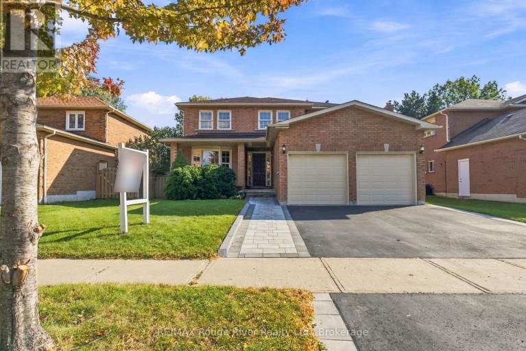 51 LOFTHOUSE DRIVE, Whitby (Rolling Acres), Ontario, L1R1W5