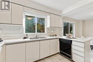51 LOFTHOUSE DRIVE Whitby (Rolling Acres) Ontario photo 15