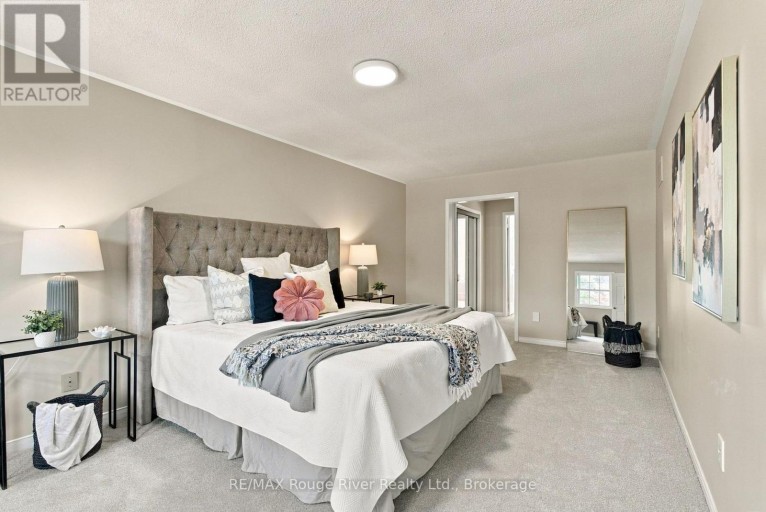 51 LOFTHOUSE DRIVE, Whitby (Rolling Acres), Ontario, L1R1W5