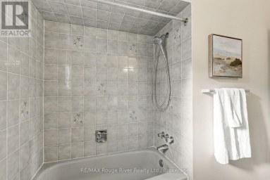 51 LOFTHOUSE DRIVE Whitby (Rolling Acres) Ontario photo 32
