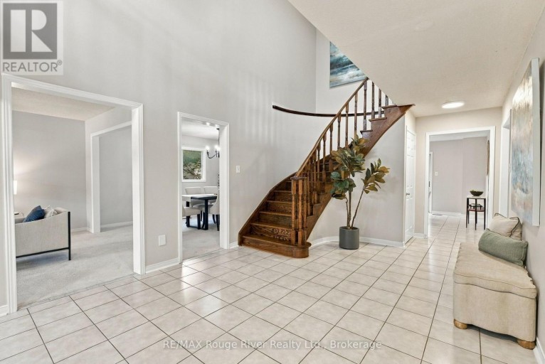 51 LOFTHOUSE DRIVE, Whitby (Rolling Acres), Ontario, L1R1W5