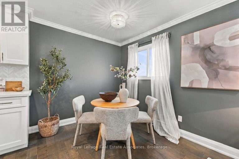 1-4 - 540 MARY STREET E, Whitby (Downtown Whitby), Ontario, L1N2R1